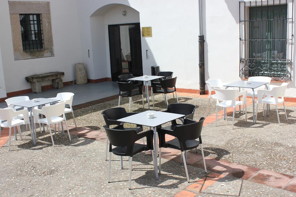 Sumaiya El Palacio Coria Exterior foto