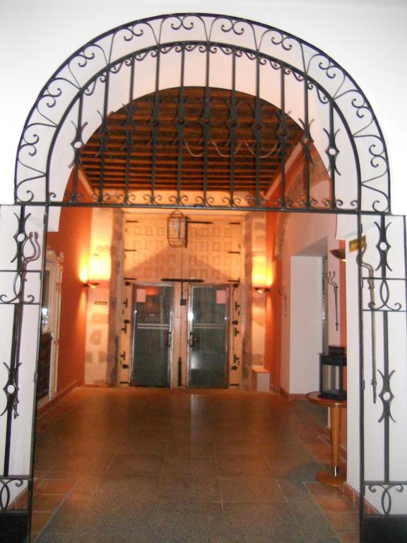 Sumaiya El Palacio Coria Exterior foto